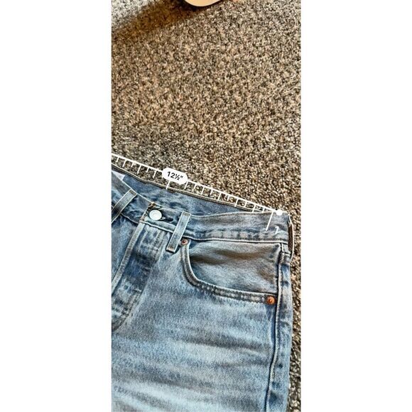 Levi’s 501 Straight Leg Blue Denim Jeans Distressed 26” - Picture 6 of 8